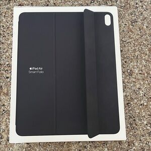 Apple iPad Air Smart Folio - Sleek Black